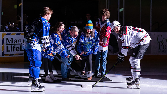 2023_Gillespie_Family_Puck_Drop_5164_16x9_Full