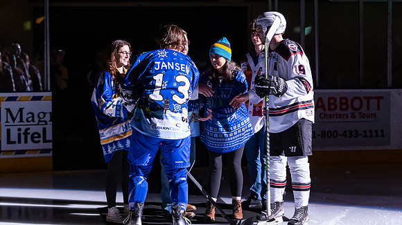2023_Gillespie_Family_Puck_Drop_5189_16x9_Full