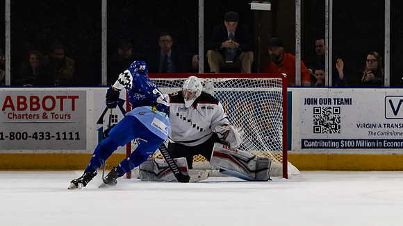 Brendan_Pepe_shoot-out_win_8021_16x9_Full