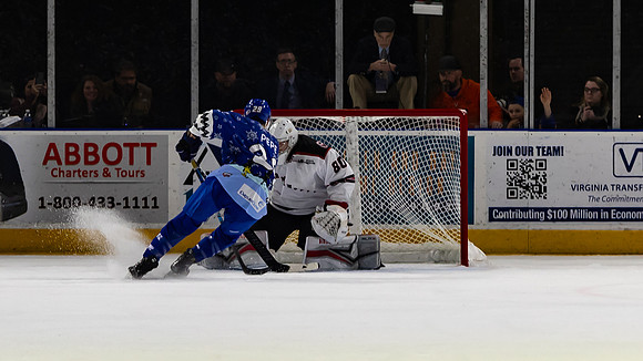 Brendan_Pepe_shoot-out_win_8023_16x9_Full