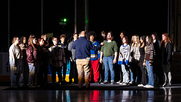 HVHS_Choir_National_Anthem_8307_16x9_Full