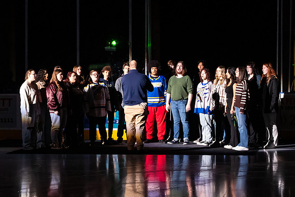 HVHS_Choir_National_Anthem_8336_4x6