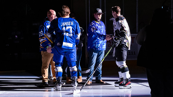 Jason_Boothe_Puck_Drop-8364_16x9_Full