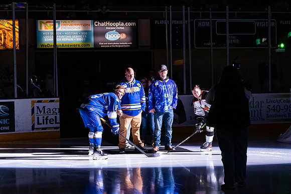 Jason_Boothe_Puck_Drop-8344_No_Crop