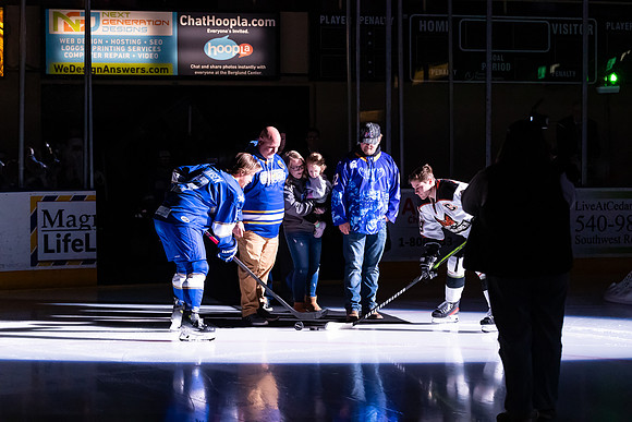 Jason_Boothe_Puck_Drop-8354_No_Crop