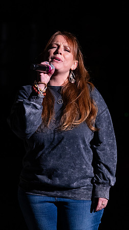 Annette_Lloyd_0289_16x9_Full