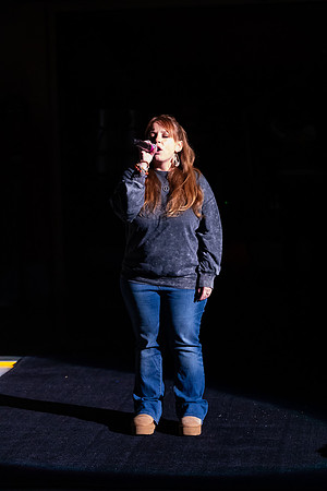 Annette_Lloyd_0283_No_Crop