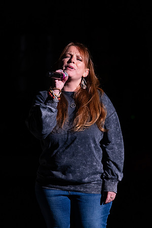 Annette_Lloyd_0289_No_Crop