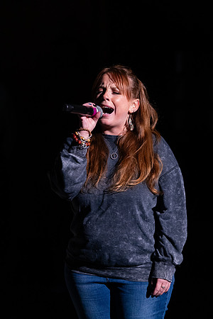Annette_Lloyd_0296_No_Crop
