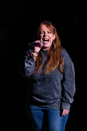 Annette_Lloyd_0300_No_Crop