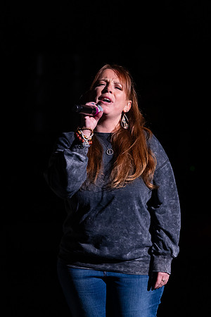 Annette_Lloyd_0290_No_Crop