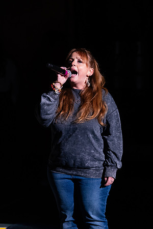 Annette_Lloyd_0312_No_Crop