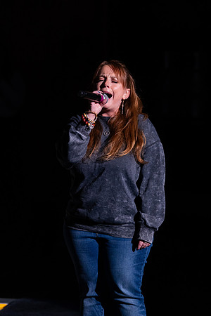 Annette_Lloyd_0350_No_Crop