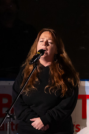 20241206_Anthem_Annette_Lloyd_0089_4x6