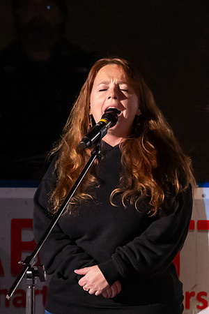 20241206_Anthem_Annette_Lloyd_0104_4x6