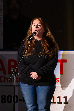 20241206_Anthem_Annette_Lloyd_0083_4x6