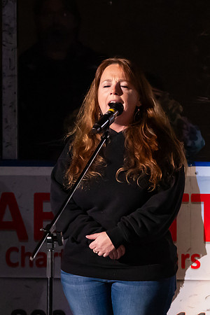 20241206_Anthem_Annette_Lloyd_0111_4x6