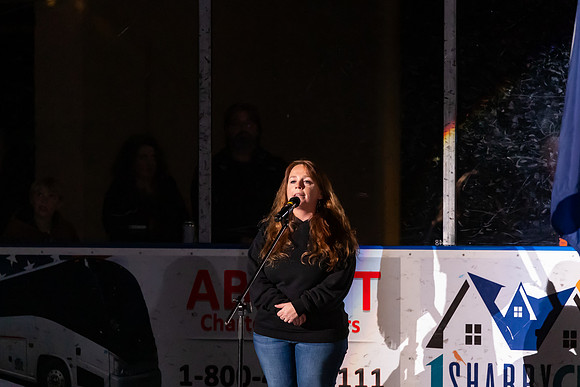 20241206_Anthem_Annette_Lloyd_0085_No_Crop