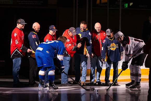20240105_First_Responders_4604_4x6