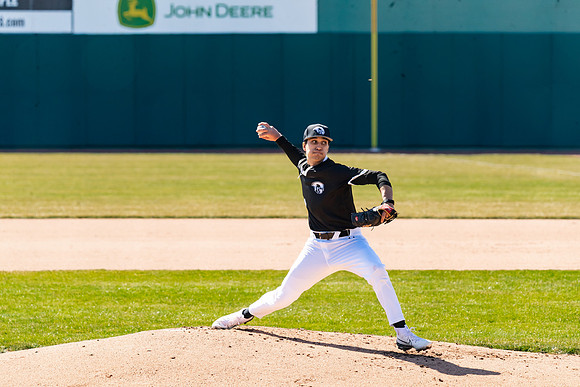 Owen_Wojciechowski_1586_No_Crop