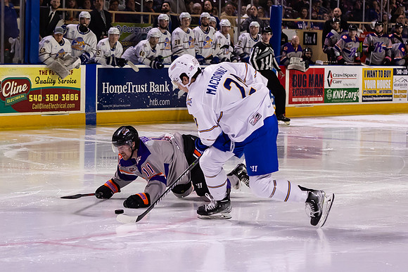 John_MacDonald_2305_4x6