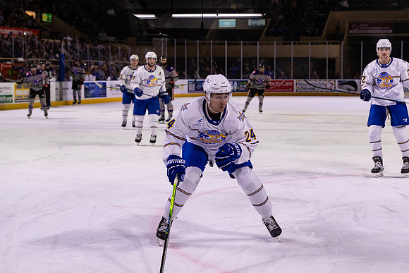 John_MacDonald_0864_No_Crop