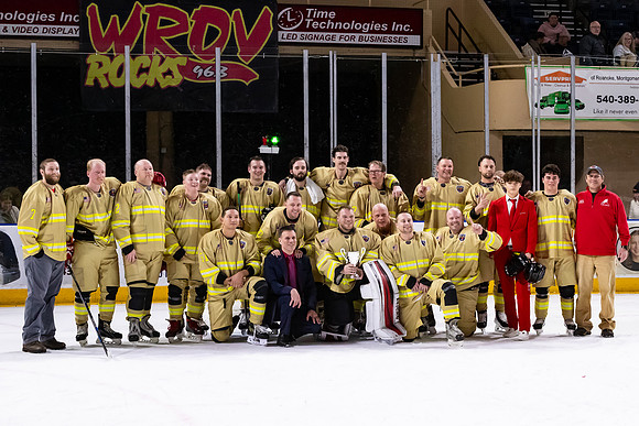 2024_Team_Hoses_4602_4x6