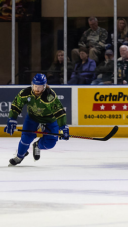 Alex_Norwinski_7237_16x9_Full
