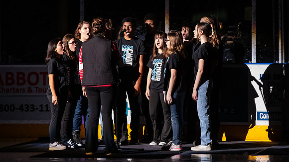 20240209_Andrew_Lewis_MS_Choir_0124_16x9_Full