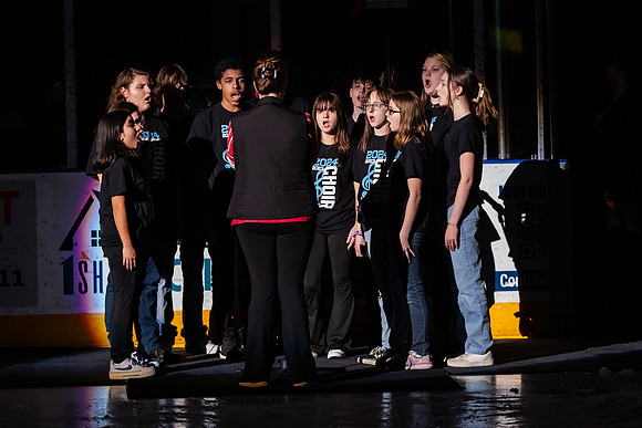 20240209_Andrew_Lewis_MS_Choir_0134_4x6