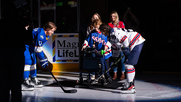 20240209_Ms_Lindy_Puck_Drop_0162_16x9_Full