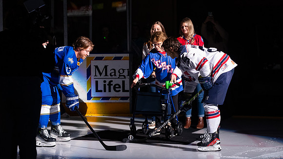 20240209_Ms_Lindy_Puck_Drop_0160_16x9_Full