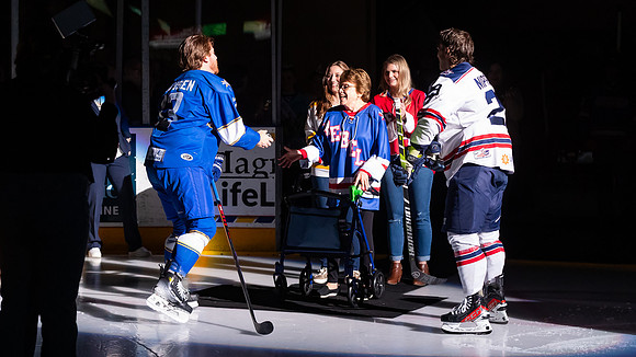 20240209_Ms_Lindy_Puck_Drop_0171_16x9_Full