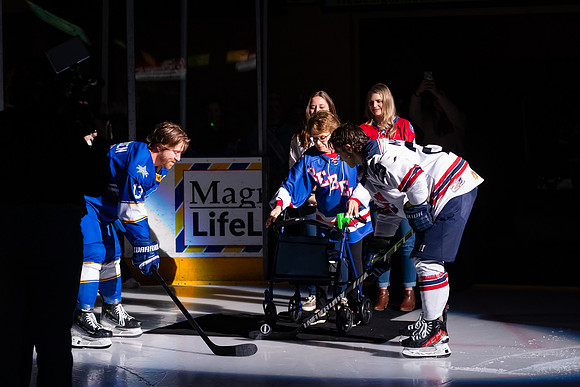 20240209_Ms_Lindy_Puck_Drop_0160_4x6
