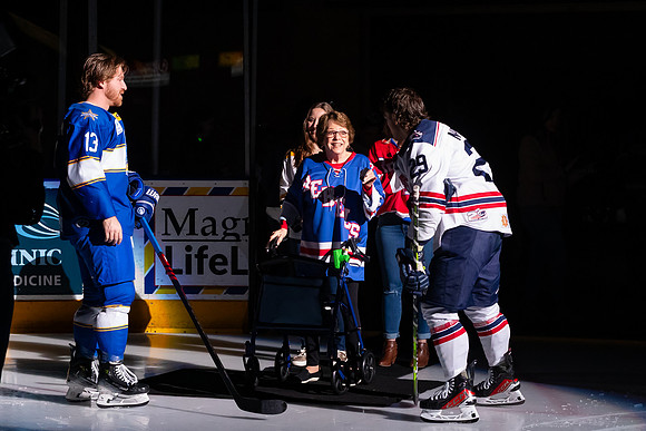 20240209_Ms_Lindy_Puck_Drop_0179_4x6
