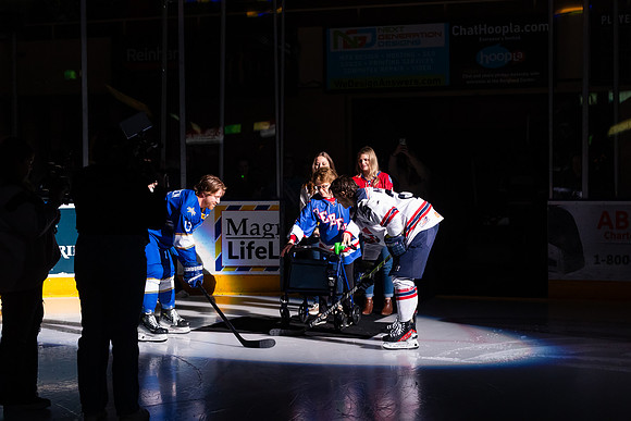 20240209_Ms_Lindy_Puck_Drop_0159_No_Crop