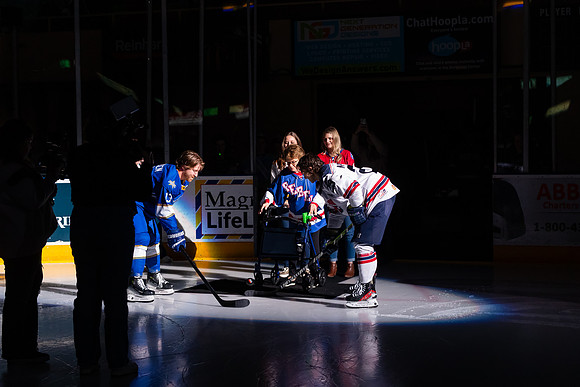 20240209_Ms_Lindy_Puck_Drop_0162_No_Crop