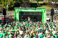 Gasoline_Alley_w_Crowd_6583_No_Crop