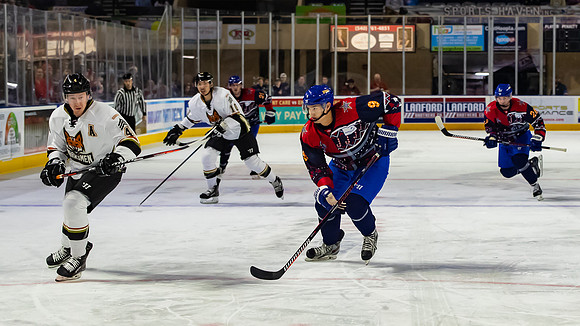 Zach_Nieminen_3830_1440P