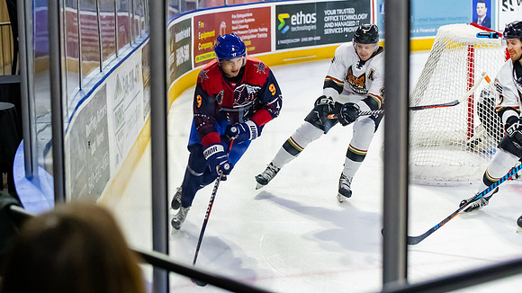 Zach_Nieminen_3978_1440P