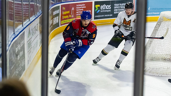Zach_Nieminen_3975_1440P