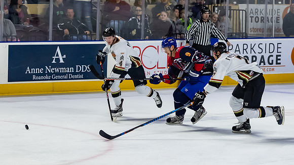 Zach_Nieminen_3958_1440P