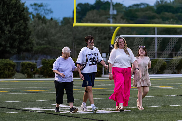 Chris_Harless_5599_No_Crop