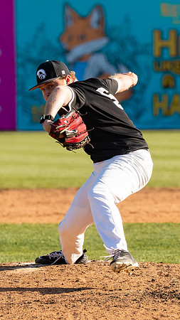 Gardner_Meeks_2618_16x9_Full