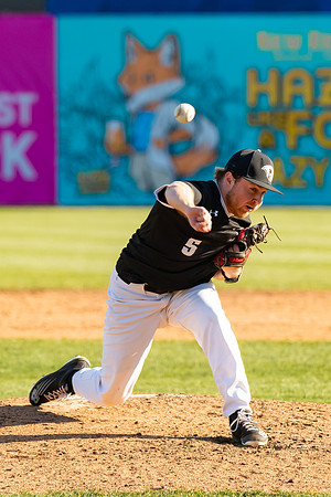 Gardner_Meeks_2595_4x6
