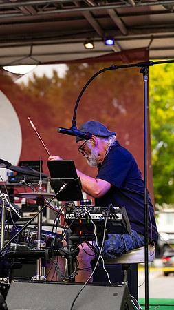 Jerry_Parris_3579_16x9_Full