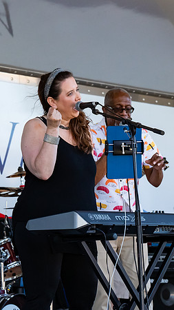 Melody_Irby_Keyboards_2752_16x9_Full