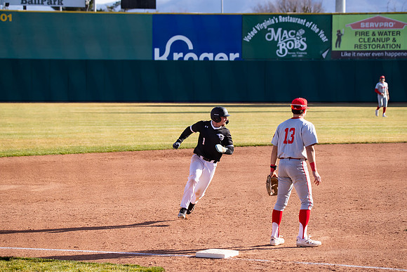 Parker_Stallard_3500_No_Crop