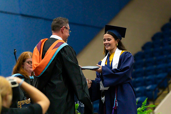 Caleigh_Ponn_Diploma_7082_4x6