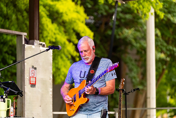 Rob_Campbell_3541_No_Crop